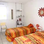 Appartement de 2 chambres a Frejus a 800 m de la plage avec piscine partagee terrasse amenagee et wifi